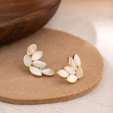 Charger l'image dans la galerie, Boucles d’oreilles Swan