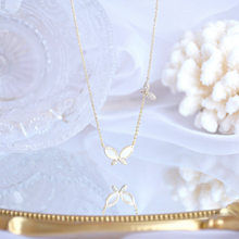 Charger l'image dans la galerie, Collier papillon opale en plaqué or et zircon