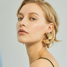 Charger l'image dans la galerie, Boucles d'oreilles Spirale