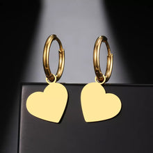 Charger l'image dans la galerie, Boucles d'oreilles coeur en acier inoxydable