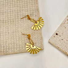 Charger l'image dans la galerie, Boucles d'oreilles éventail pendantes en acier inoxydable