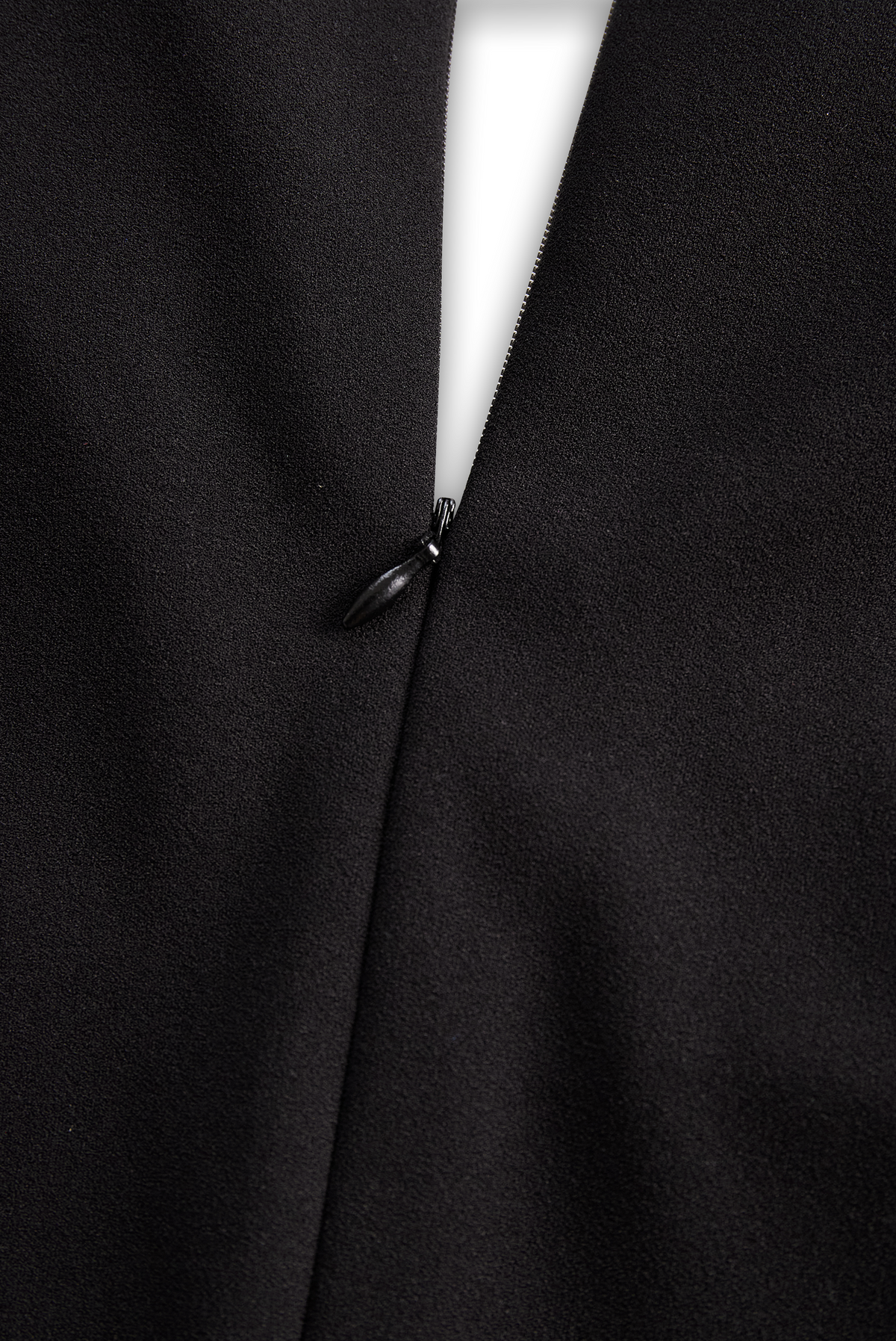 CLARIBEL | Refined Black Midi Dress