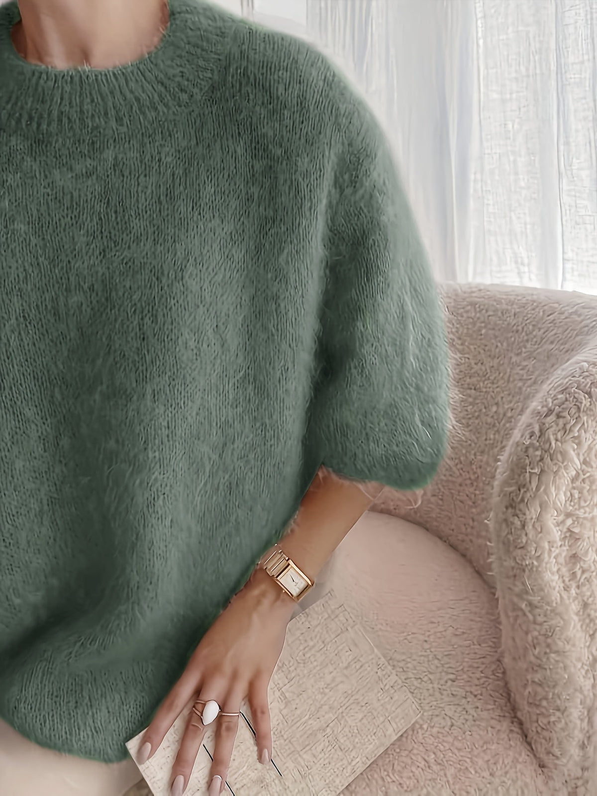 EMBER | Solid Color Crew Neck Sweater
