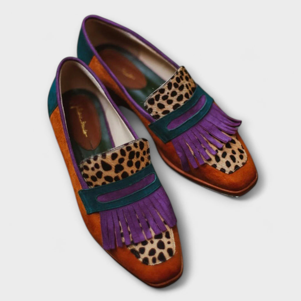 ROMY | Polished Brown Loafer