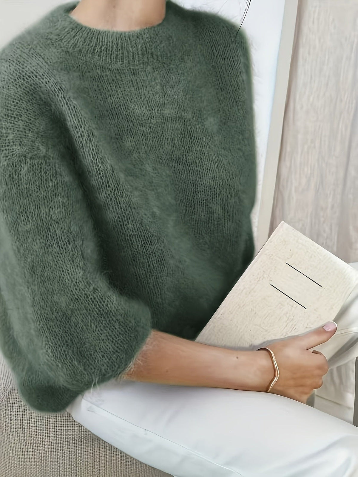 EMBER | Solid Color Crew Neck Sweater