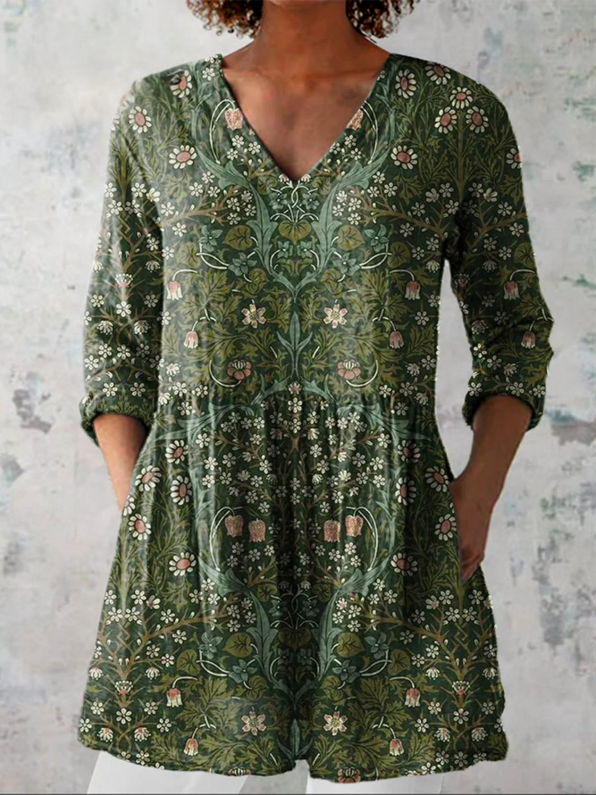 JULIE | Botanical Print Long V-Neck Blouse