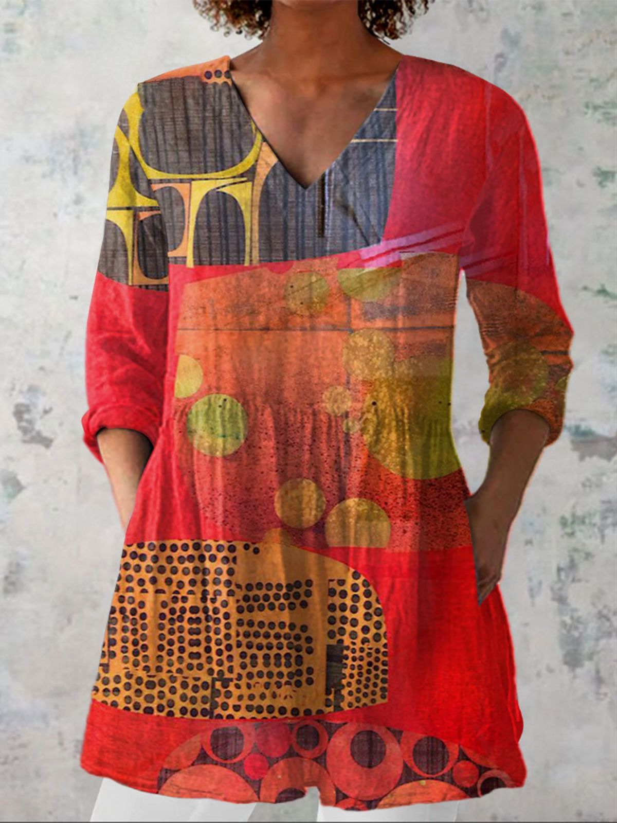 LUCIE | Abstract Print Long V-Neck Blouse