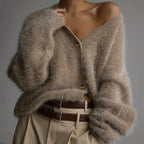 SERIAVI | V-Neck Light Gray Cardigan