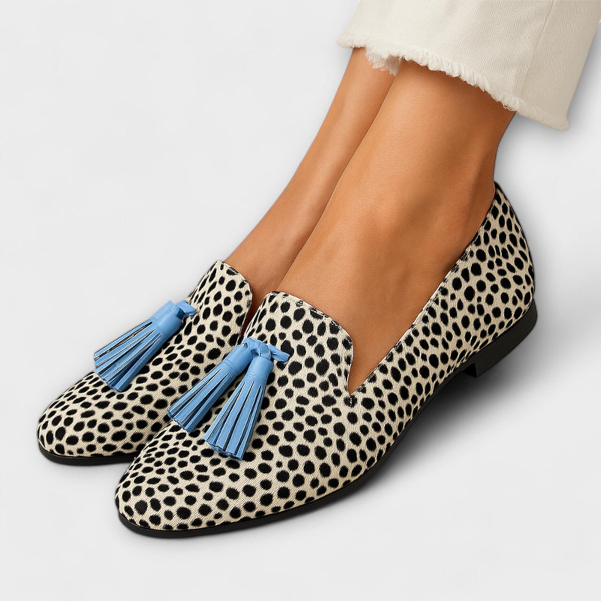 MADELEINE | Tassel Detail Loafers