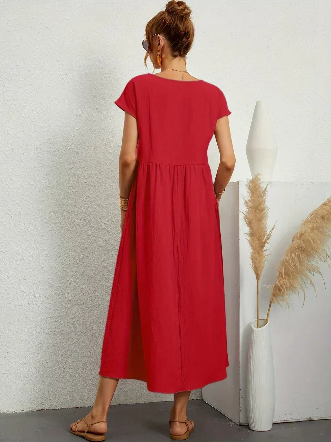 GABRIELLE | Flowing Midi Dress With Timeless Elegance