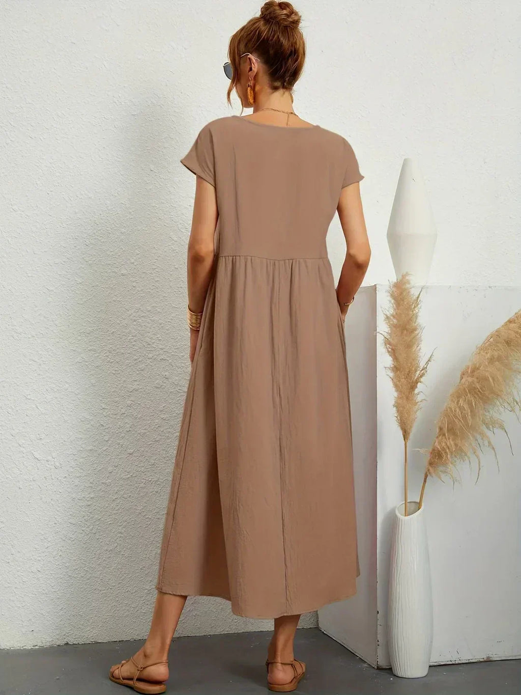 GABRIELLE | Flowing Midi Dress With Timeless Elegance
