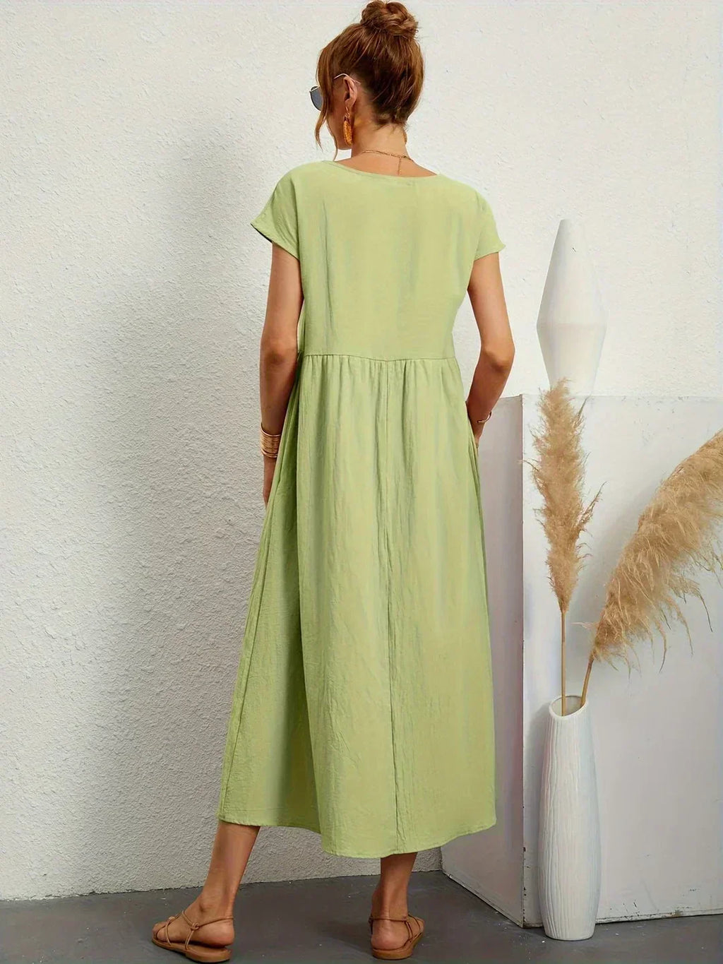 GABRIELLE | Flowing Midi Dress With Timeless Elegance