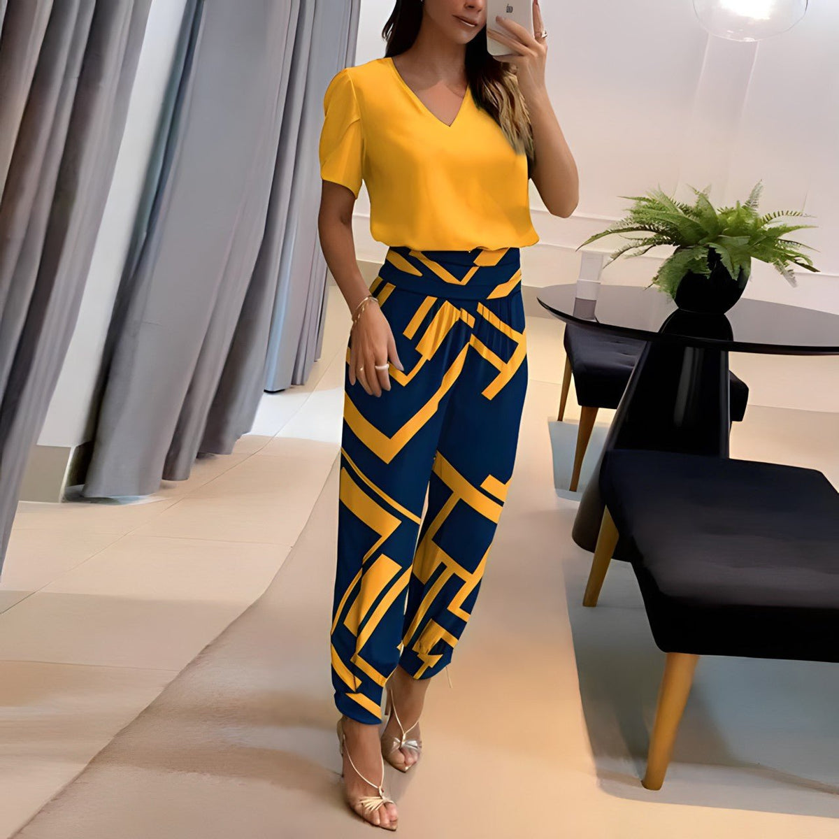 VIVIENNE | Chic Two-Piece Set