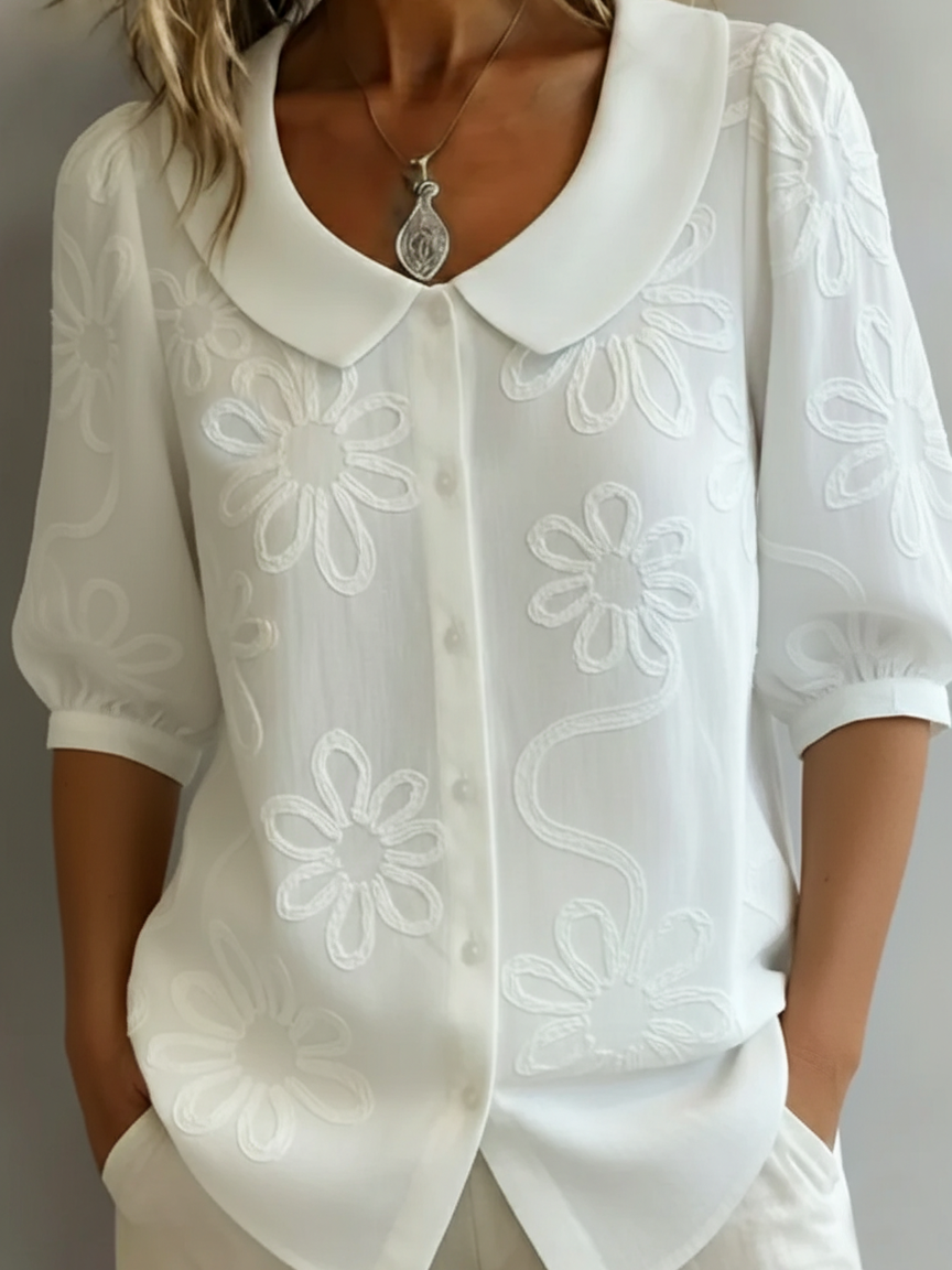 Lightweight Floral Blouse With Natural Elegance