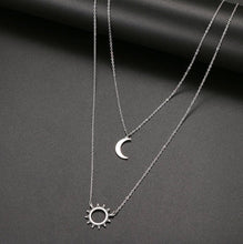 Charger l&#39;image dans la galerie, Collier double Moonlight en acier inoxydable
