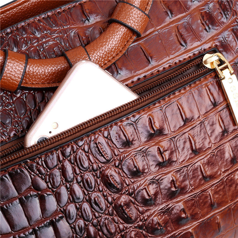 ELLA | Classic Heritage Shoulder Bag