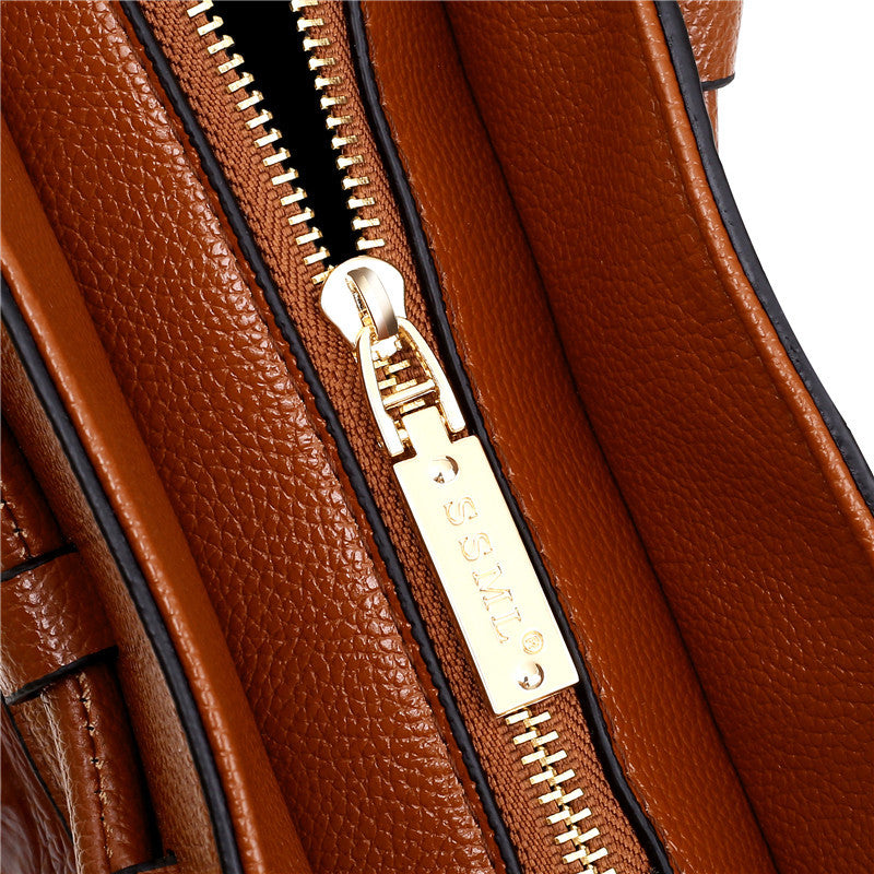 ELLA | Classic Heritage Shoulder Bag