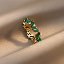 Charger l&#39;image dans la galerie, Bague royale en cristal vert
