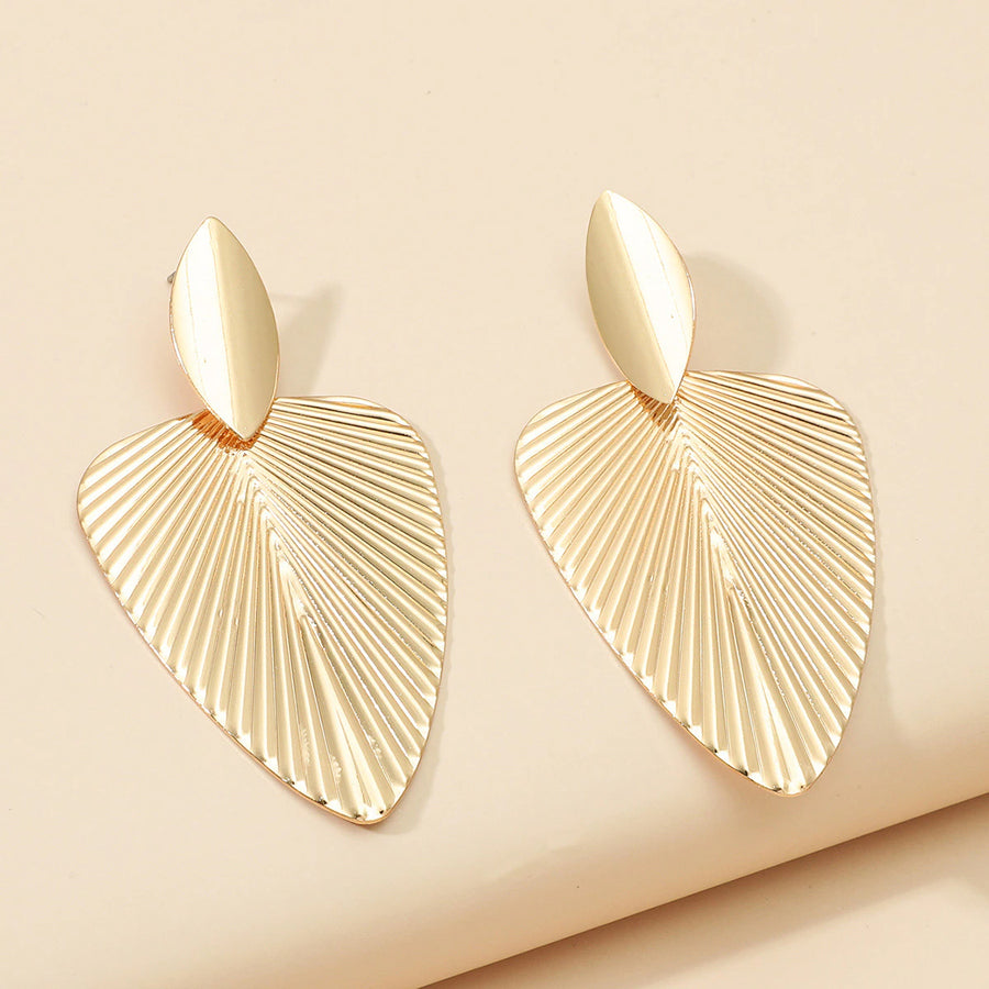 Boucles d'oreilles festive en forme de feuille