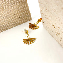 Charger l&#39;image dans la galerie, Boucles d&#39;oreilles éventail pendantes en acier inoxydable
