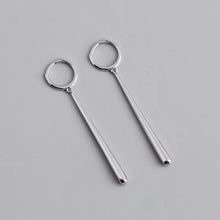 Charger l&#39;image dans la galerie, Boucles d’oreilles Trait Fin
