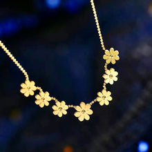 Charger l&#39;image dans la galerie, Collier marguerite en acier inoxydable

