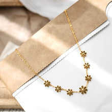 Charger l&#39;image dans la galerie, Collier marguerite en acier inoxydable
